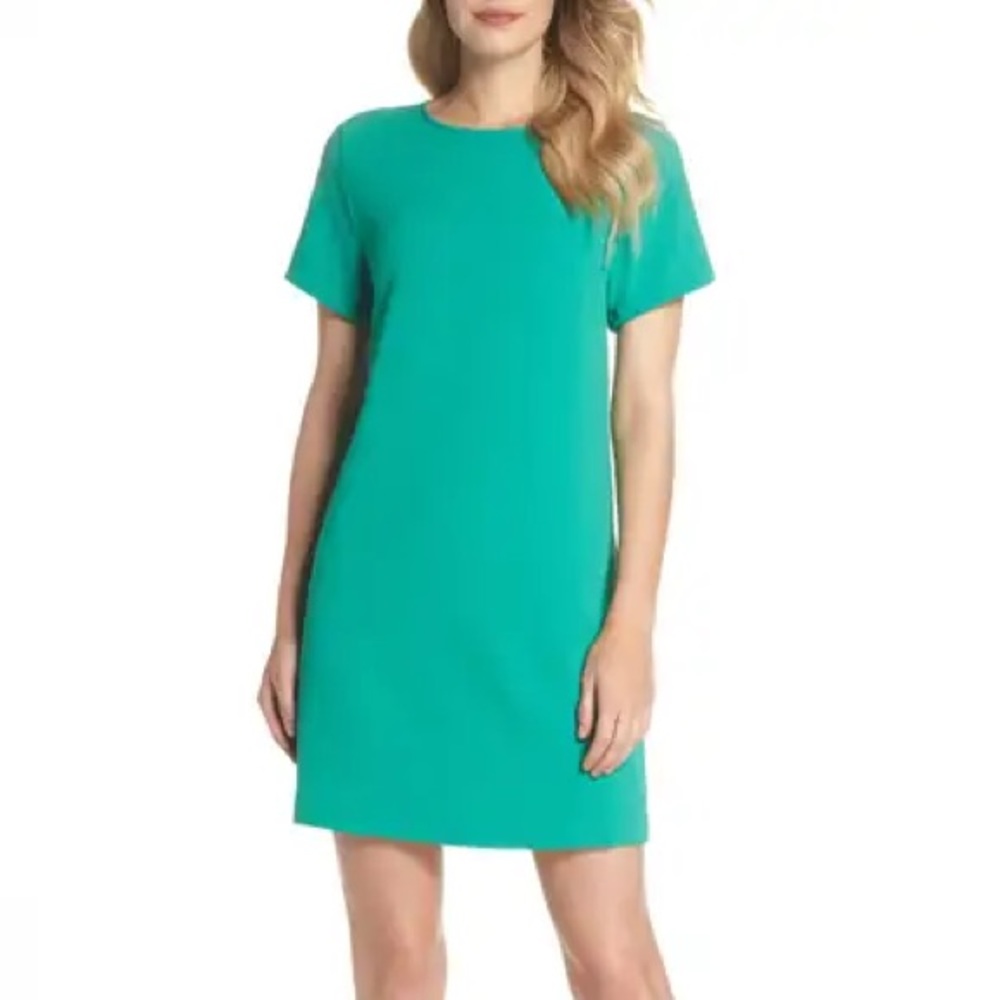 Emerald green desert crepe shift dress